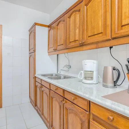 Апартаменты Stunning Apartment In Malinska With Kitchen